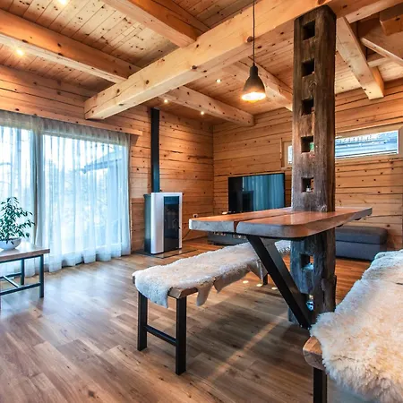 Log House Natura Radovljica