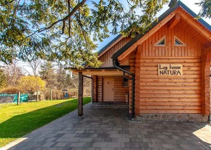 Log House Natura *