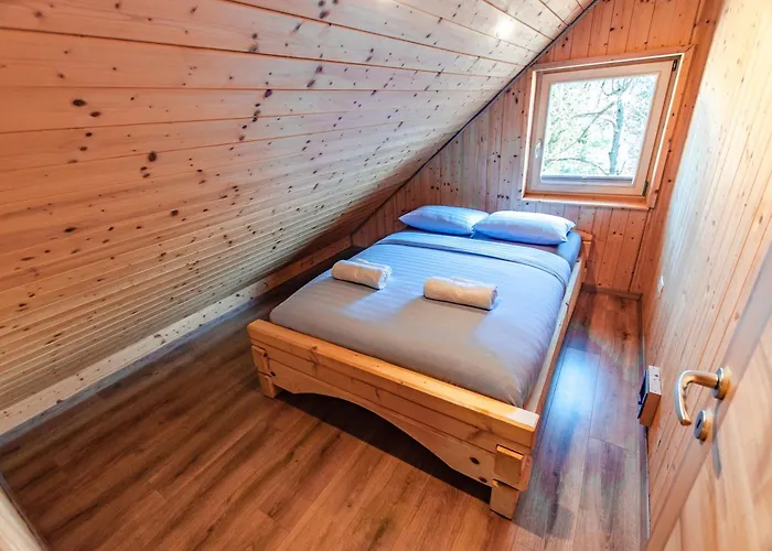 Log House Natura * Radovljica